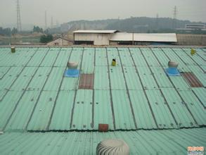 佛山地區(qū)鋅彩瓦補(bǔ)漏工程